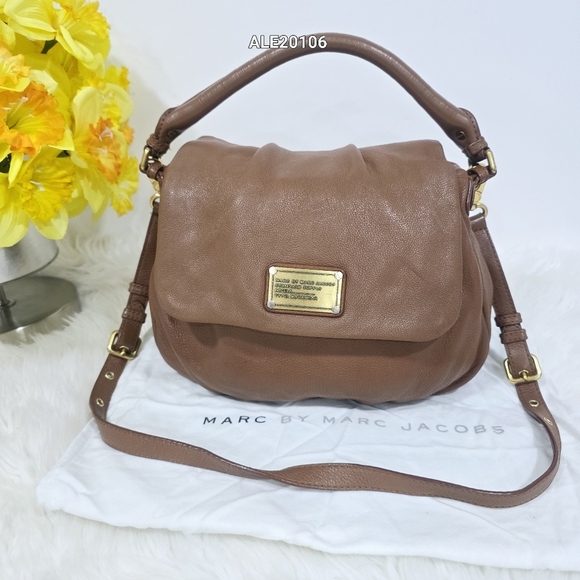 Marc by Marc Jacobs Brown Leather Crossbody Bag - Picture 1 of 13